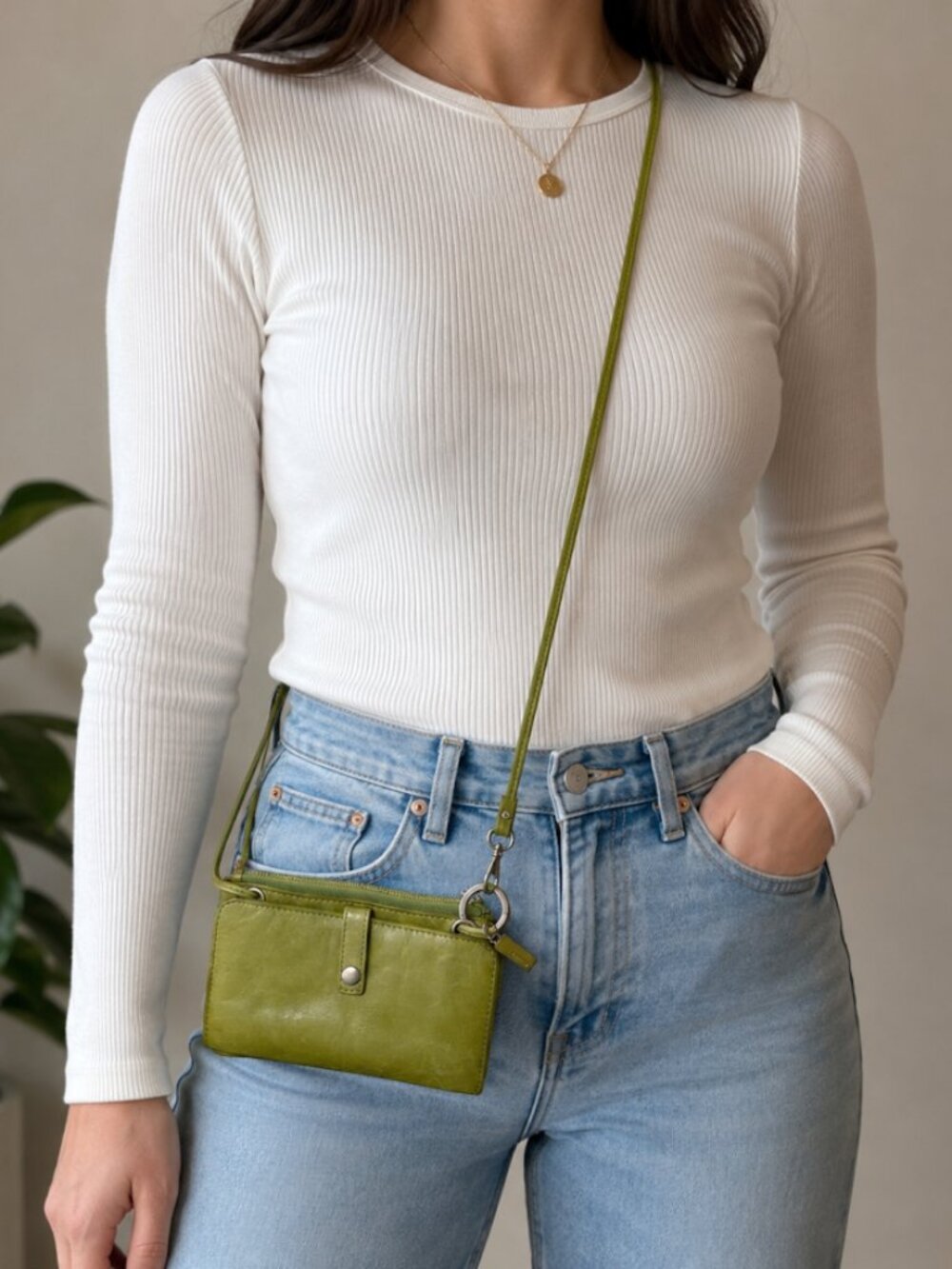 HOBO Leather Crossbody Wallet ID,Green Zip Card Case,Key Ring, Floral Lining VTG